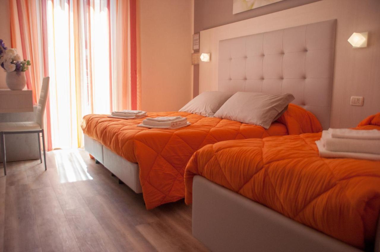 Albergo Villa Miraggio Rimini Exteriör bild